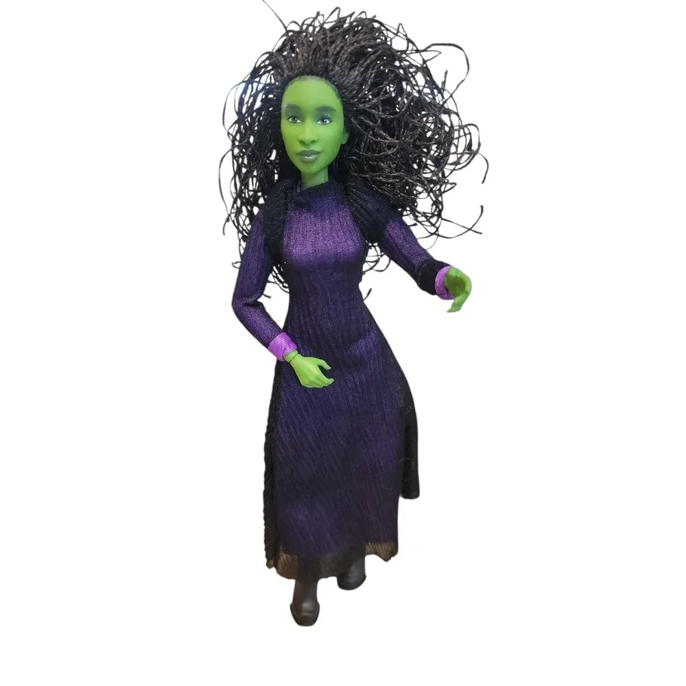 Universal Pictures' Wicked Deluxe Elphaba Fashion Doll Only